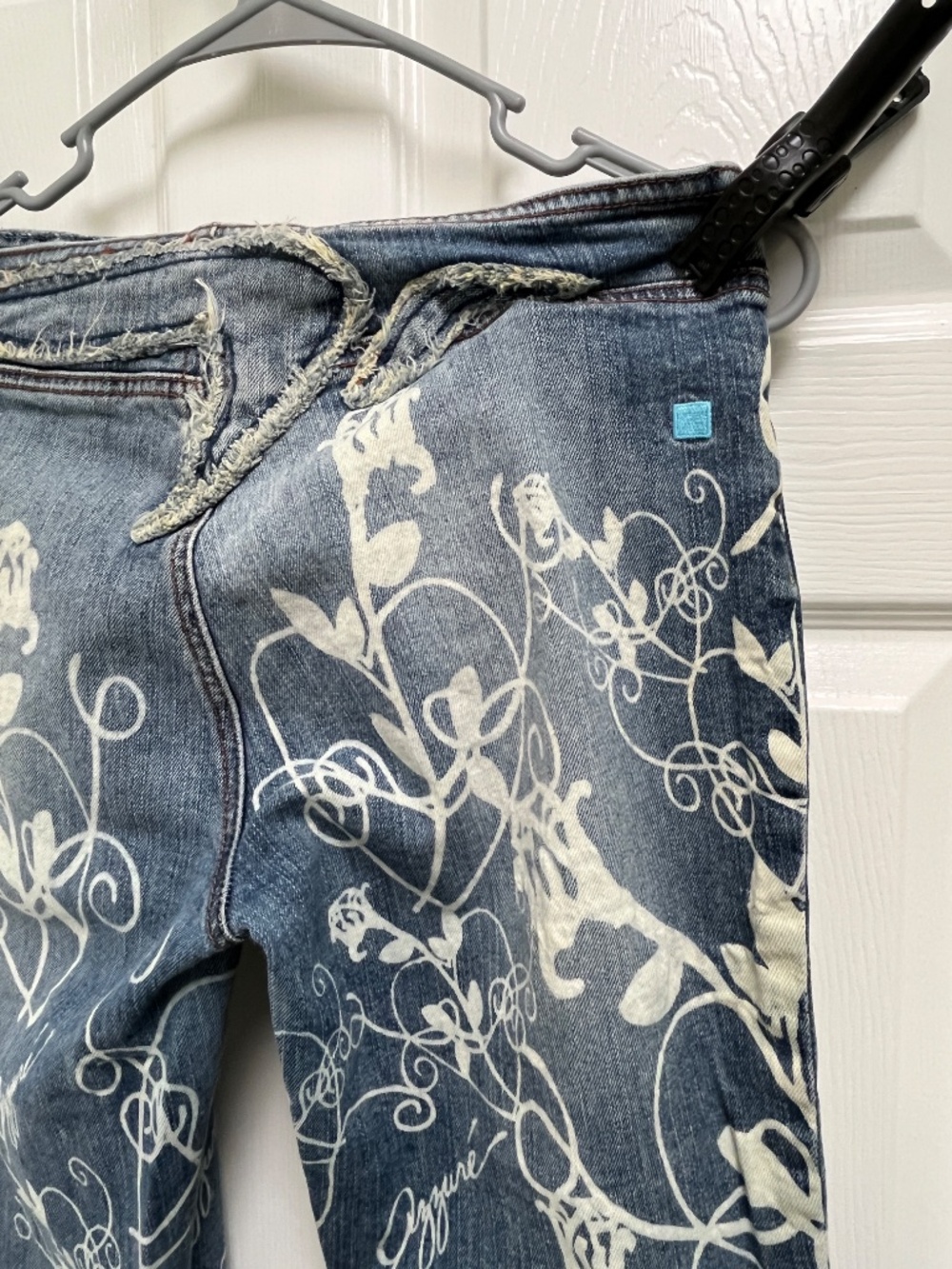 Women's Azzure Denim Jeans 30W x 33L - Picture 13 of 16